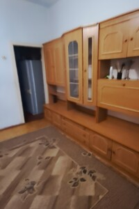Продаж двокімнатної квартири в Кам’янці-Подільському, на вул. Великанова, район Центр фото 2