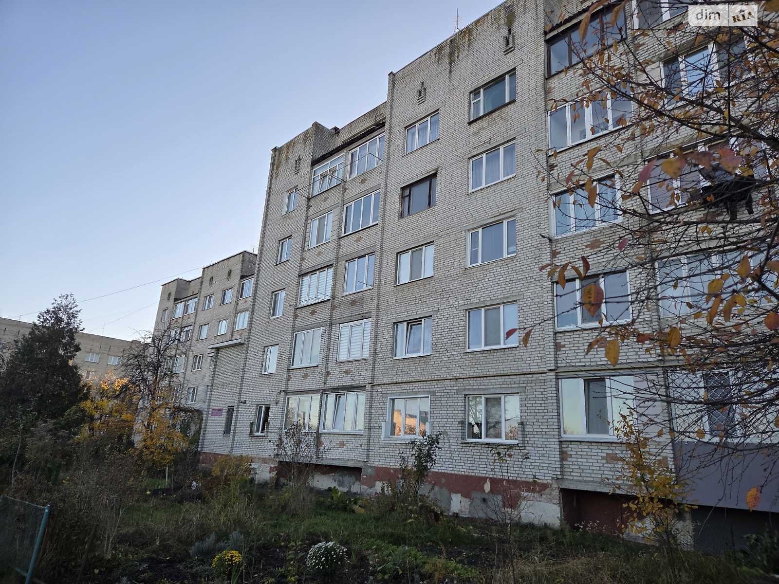 Продаж трикімнатної квартири в Кам'янці-Бузькій, на вул. Героїв Небесної Сотні 50, район Кам'янка-Бузька фото 1 Продаж трикімнатної квартири в Кам'янці-Бузькій, на вул. Героїв Небесної Сотні 50, район Кам'янка-Бузька фото 1