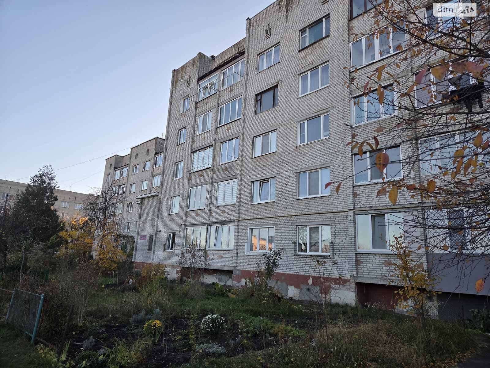 Продаж трикімнатної квартири в Кам'янці-Бузькій, на вул. Героїв Небесної Сотні 50, район Кам'янка-Бузька фото 1 Продаж трикімнатної квартири в Кам'янці-Бузькій, на вул. Героїв Небесної Сотні 50, район Кам'янка-Бузька фото 1