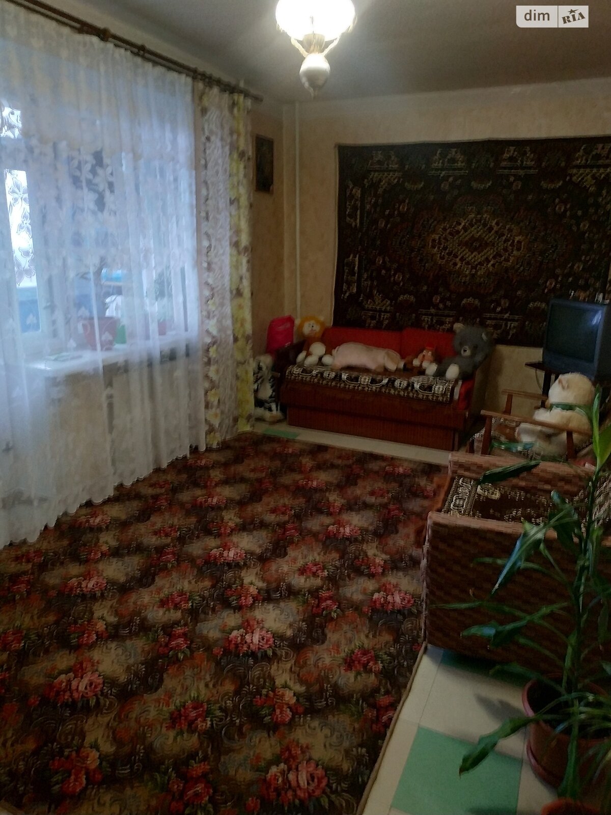 Продажа четырехкомнатной квартиры в Каменском, на ул. Дунайская, район Баглейский фото 1