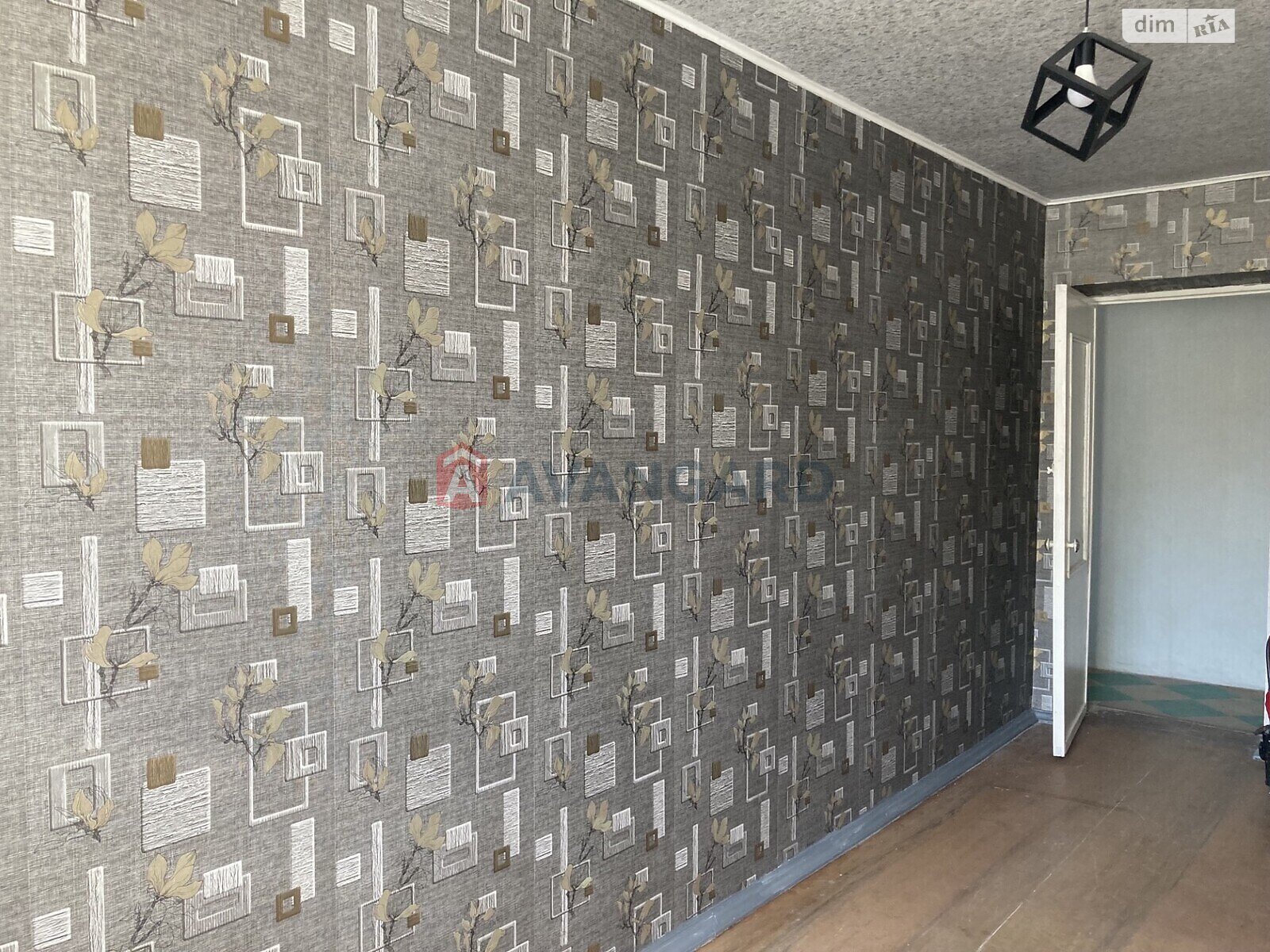 Продажа трехкомнатной квартиры в Каменском, на просп. Свободы 97, район Баглейский фото 1 Продажа трехкомнатной квартиры в Каменском, на просп. Свободы 97, район Баглейский фото 1