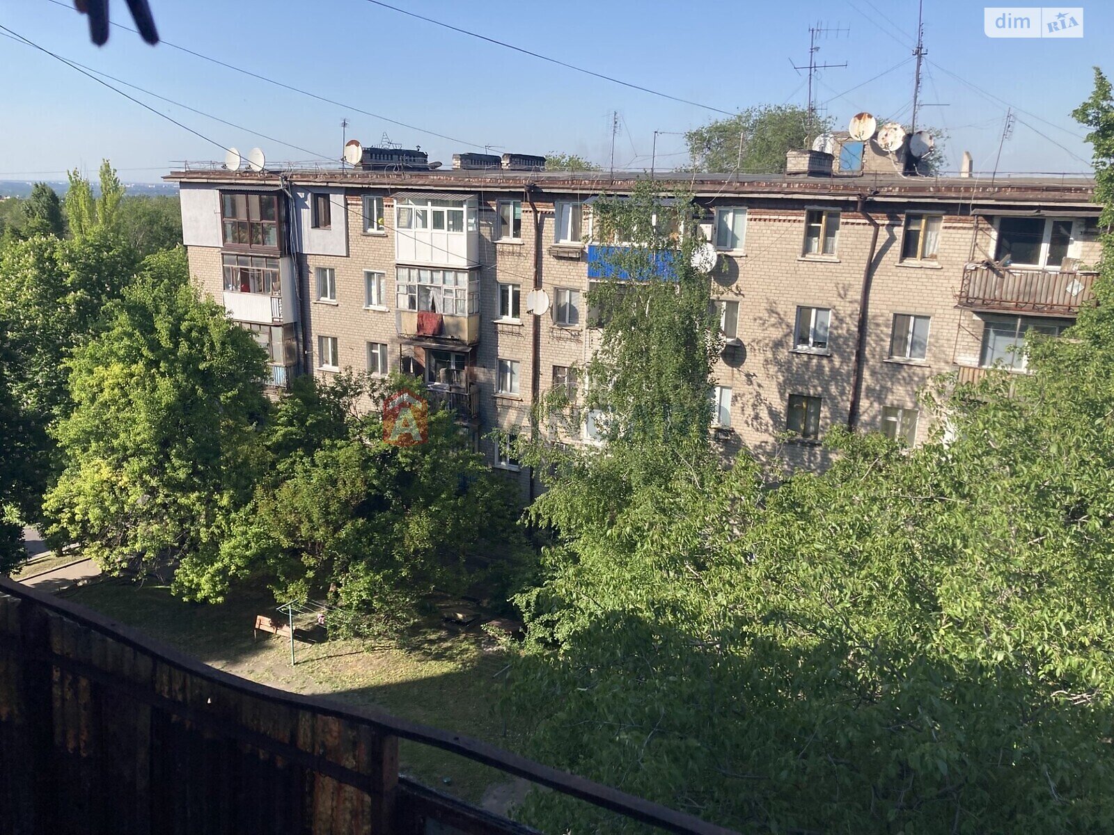 Продажа трехкомнатной квартиры в Каменском, на просп. Свободы 97, район Баглейский фото 1 Продажа трехкомнатной квартиры в Каменском, на просп. Свободы 97, район Баглейский фото 1