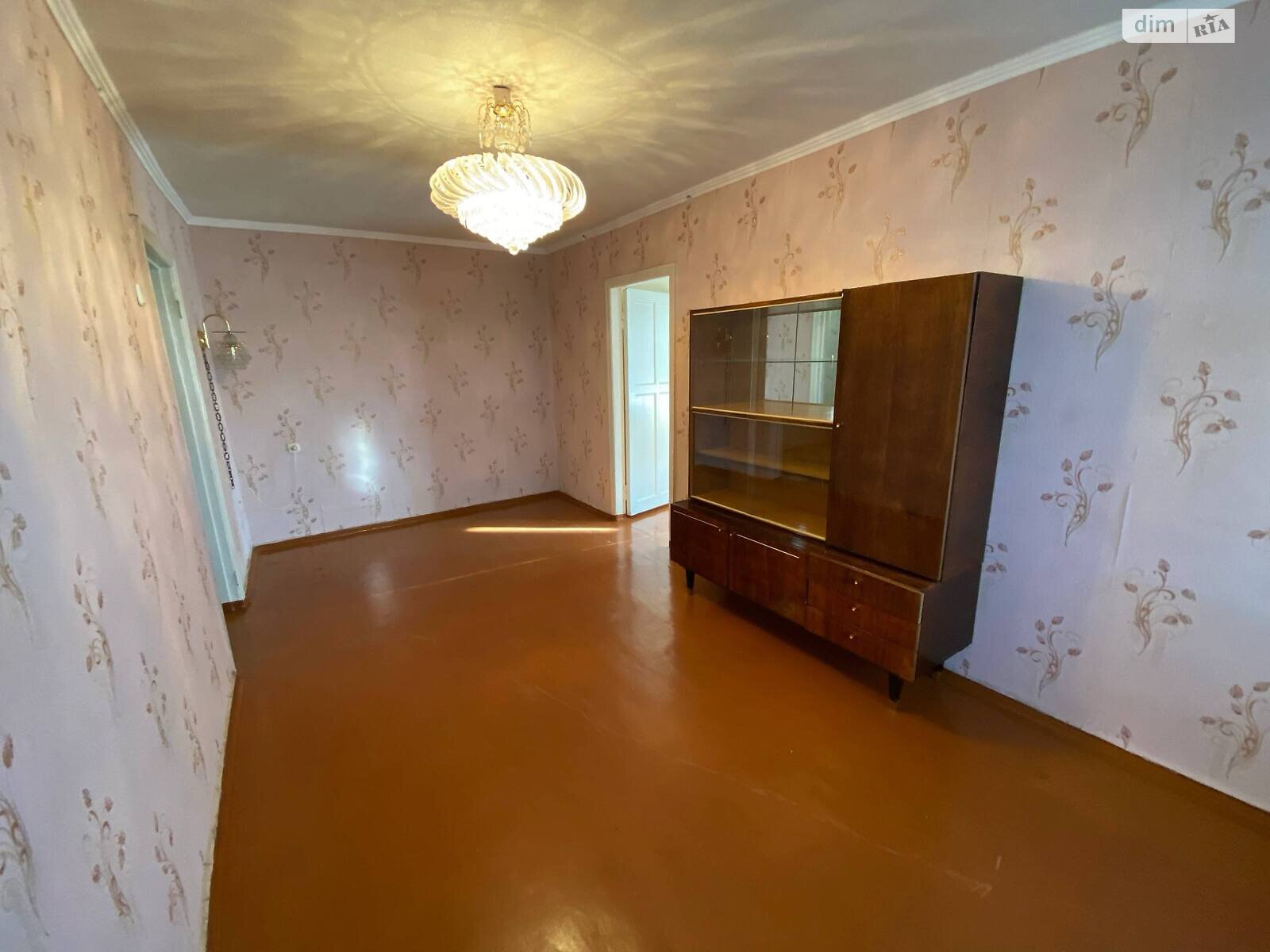 Продаж двокімнатної квартири в Кам'янському, на вул. Дніпробудівська 31, район Дніпровський фото 1 Продаж двокімнатної квартири в Кам'янському, на вул. Дніпробудівська 31, район Дніпровський фото 1