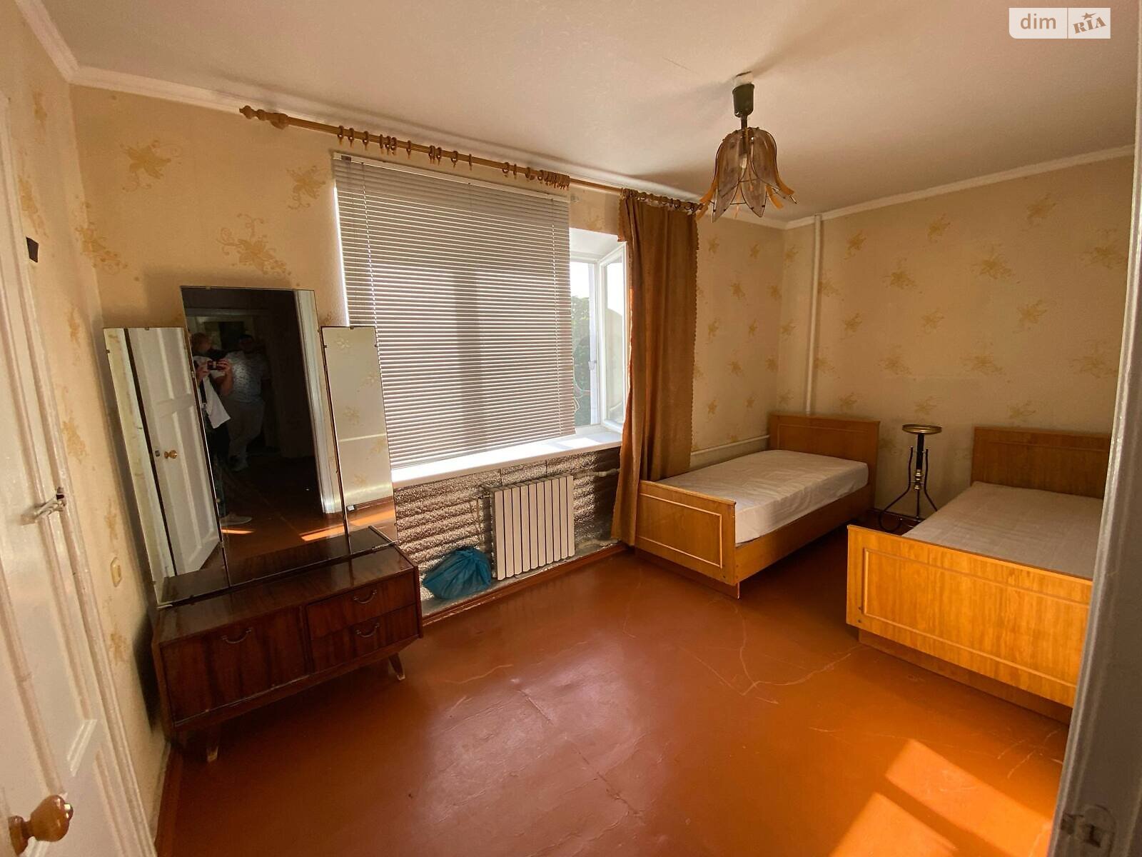 Продаж двокімнатної квартири в Кам'янському, на вул. Дніпробудівська 31, район Дніпровський фото 1 Продаж двокімнатної квартири в Кам'янському, на вул. Дніпробудівська 31, район Дніпровський фото 1