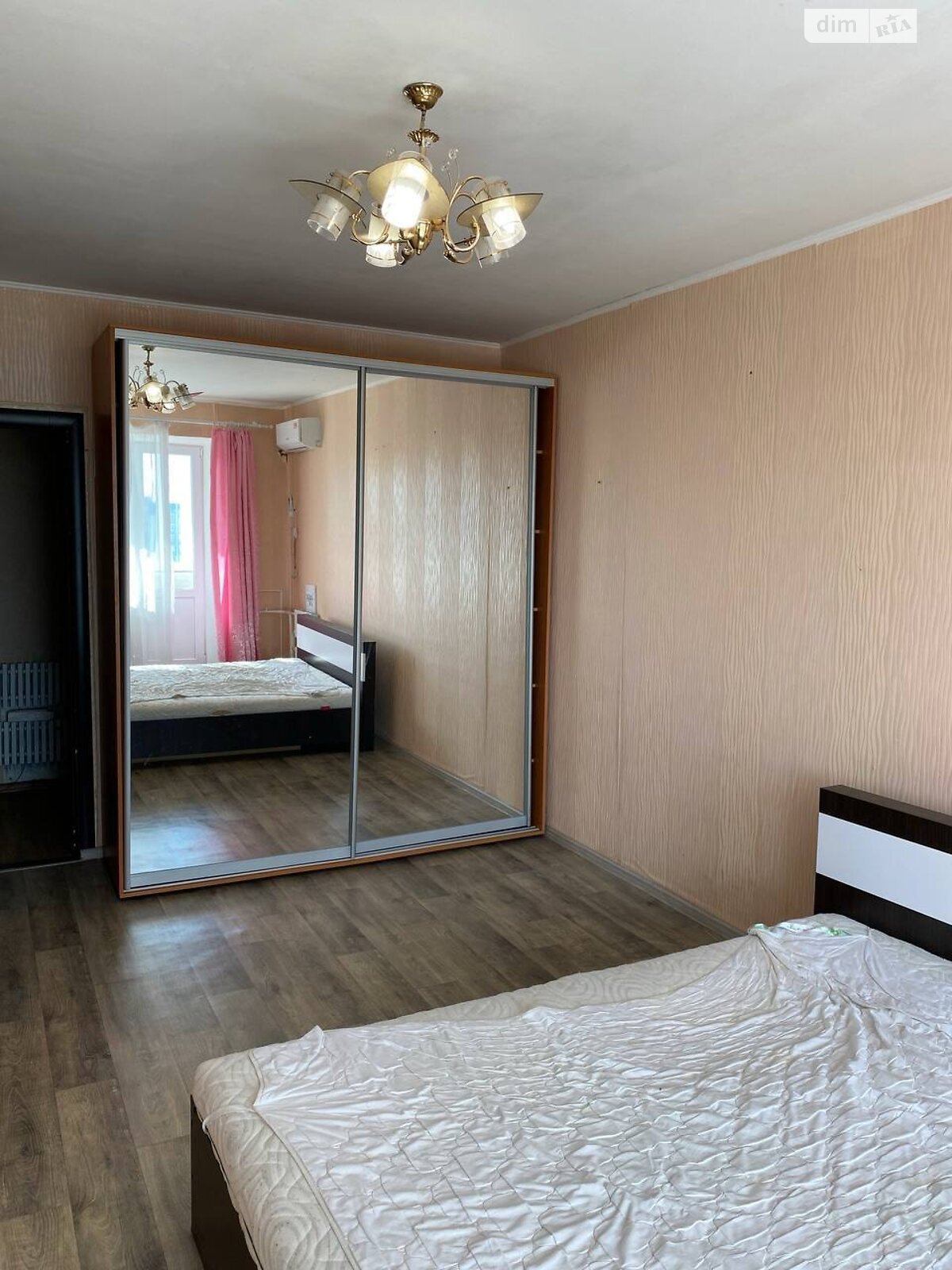 Продаж однокімнатної квартири в Кам'янському, на бул. Героїв 11, район Дніпровський фото 1 Продаж однокімнатної квартири в Кам'янському, на бул. Героїв 11, район Дніпровський фото 1
