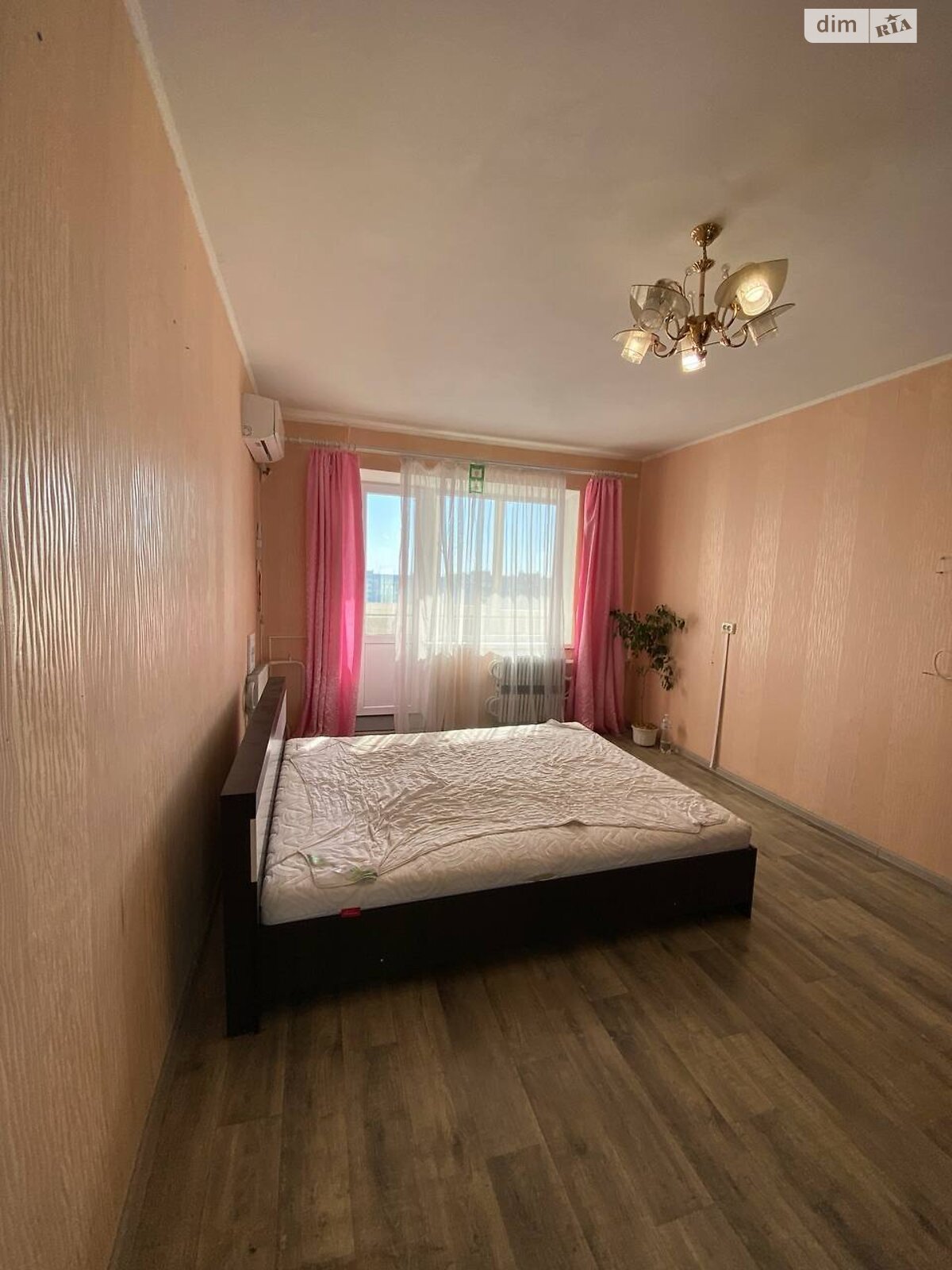 Продаж однокімнатної квартири в Кам'янському, на бул. Героїв 11, район Дніпровський фото 1 Продаж однокімнатної квартири в Кам'янському, на бул. Героїв 11, район Дніпровський фото 1
