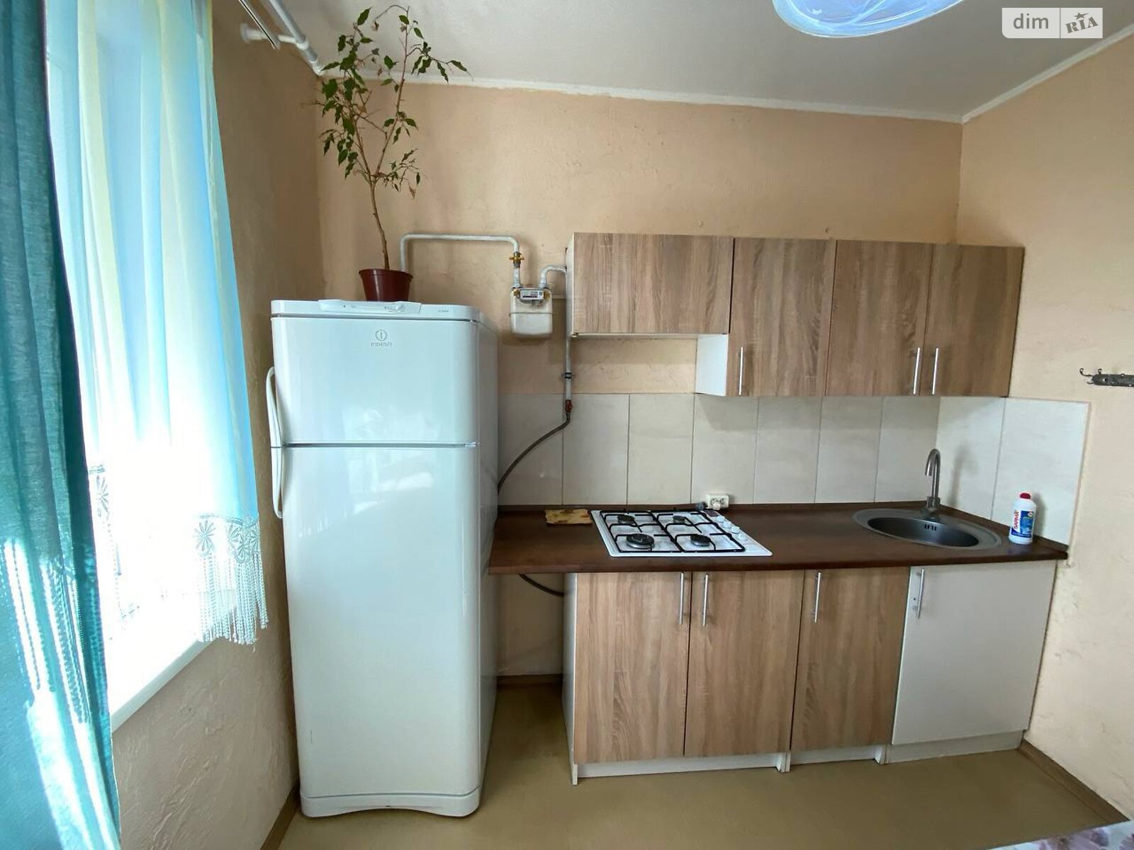 Продаж однокімнатної квартири в Кам'янському, на бул. Героїв 11, район Дніпровський фото 1 Продаж однокімнатної квартири в Кам'янському, на бул. Героїв 11, район Дніпровський фото 1