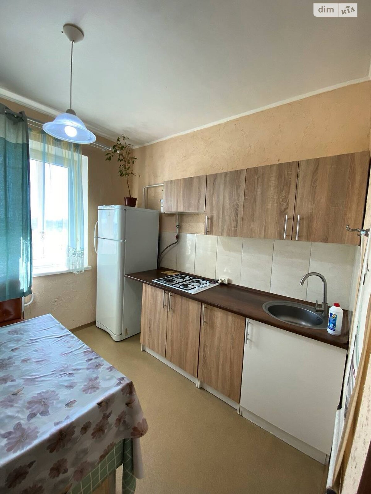 Продаж однокімнатної квартири в Кам'янському, на бул. Героїв 11, район Дніпровський фото 1 Продаж однокімнатної квартири в Кам'янському, на бул. Героїв 11, район Дніпровський фото 1