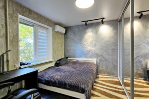 Продаж двокімнатної квартири в Кам'янському, на бул. Героїв, район Дніпровський фото 2 Продаж двокімнатної квартири в Кам'янському, на бул. Героїв, район Дніпровський фото 2