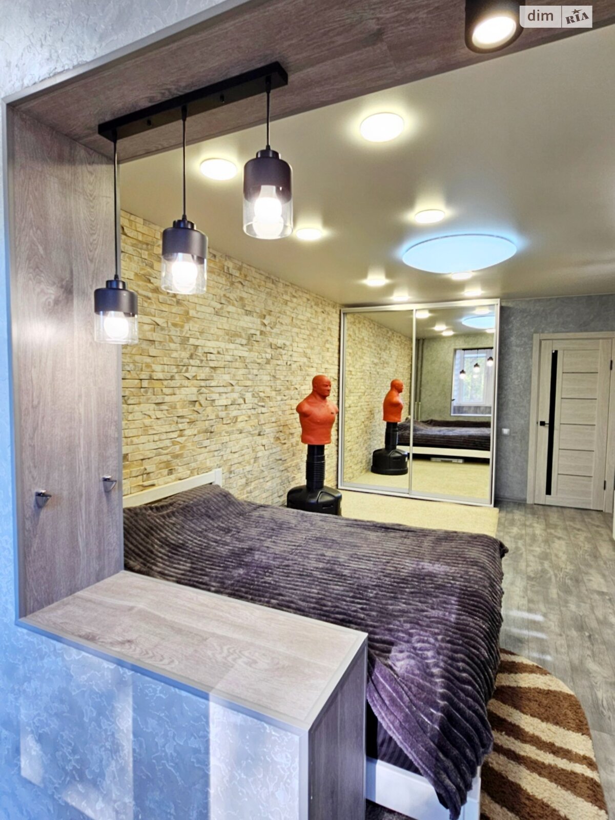 Продаж двокімнатної квартири в Кам'янському, на бул. Героїв, район Дніпровський фото 1 Продаж двокімнатної квартири в Кам'янському, на бул. Героїв, район Дніпровський фото 1