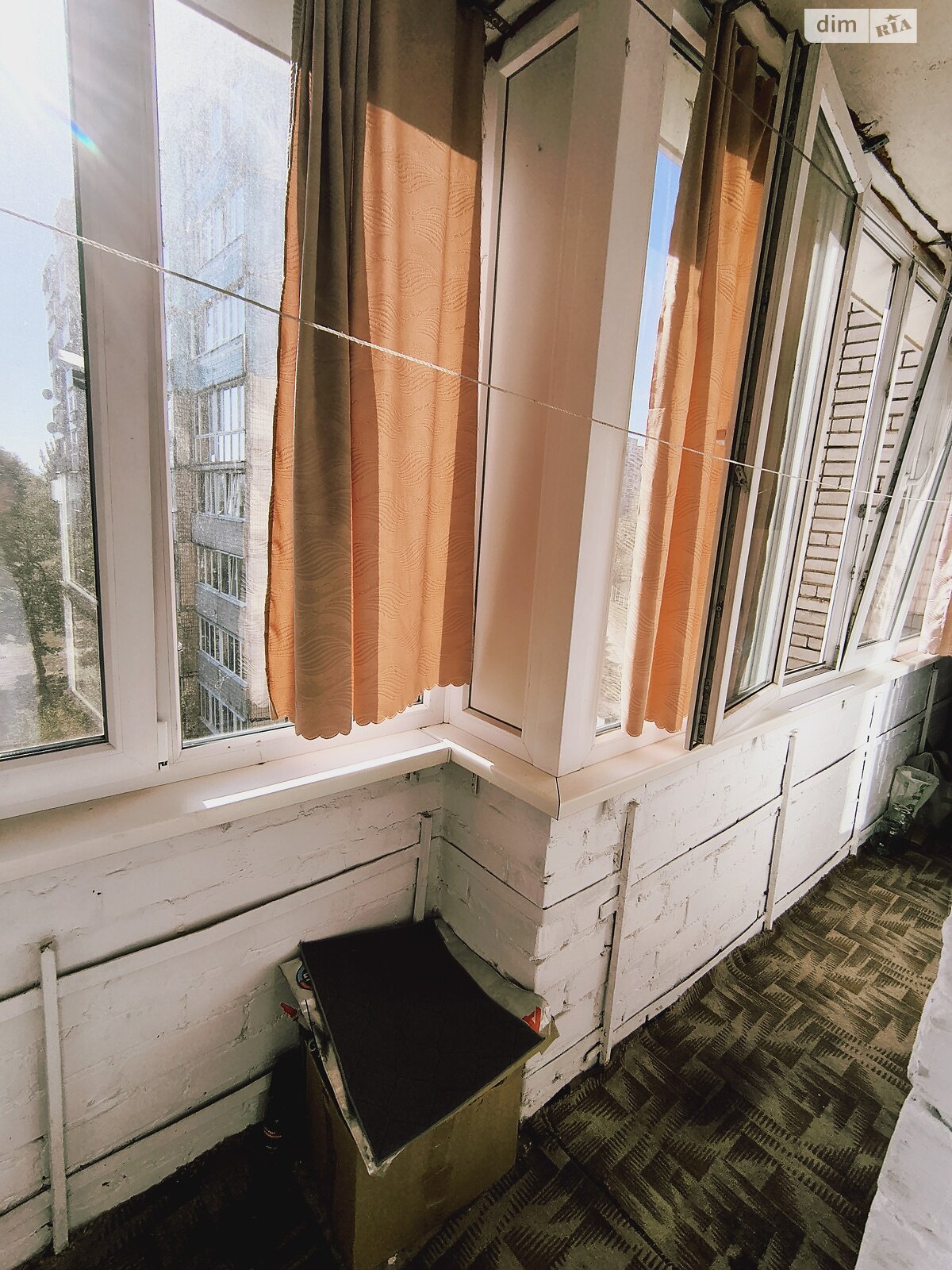 Продаж трикімнатної квартири в Кам'янському, на просп. Наддніпрянський, район Дніпровський фото 1 Продаж трикімнатної квартири в Кам'янському, на просп. Наддніпрянський, район Дніпровський фото 1