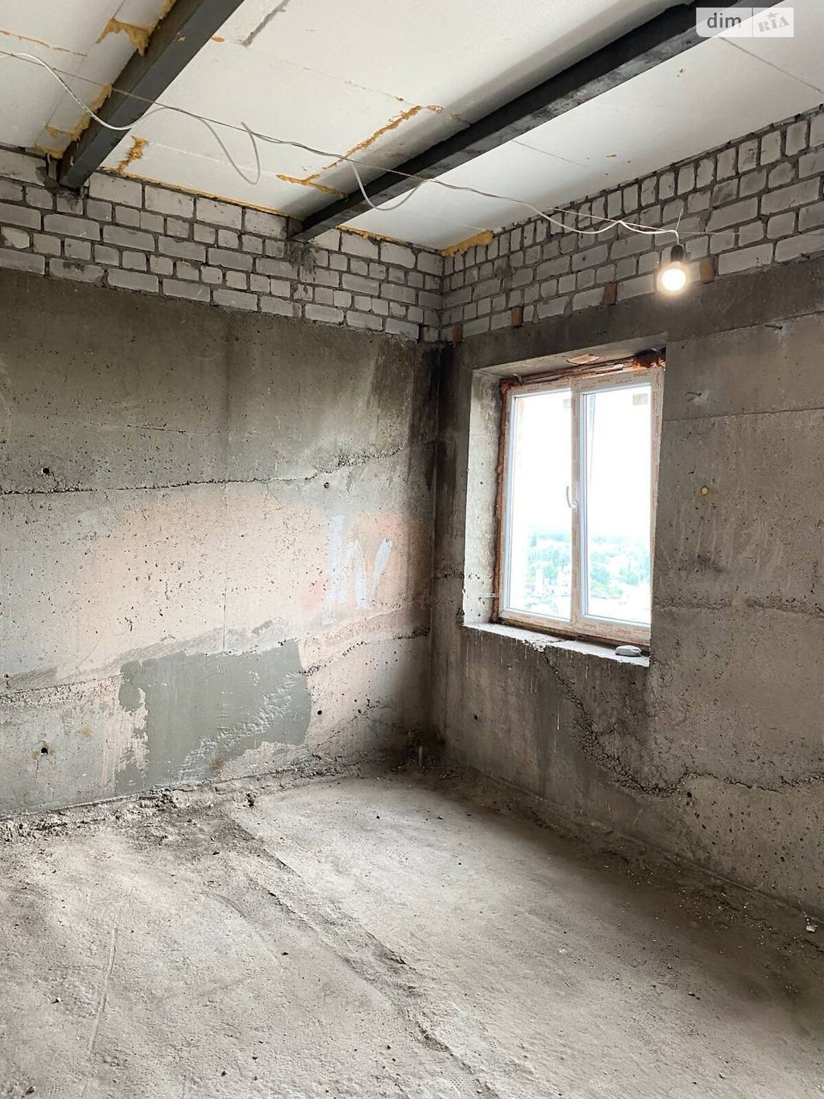 Продаж трикімнатної квартири в Кам'янському, на бул. Будівельників 27Б, район Дніпровський фото 1 Продаж трикімнатної квартири в Кам'янському, на бул. Будівельників 27Б, район Дніпровський фото 1