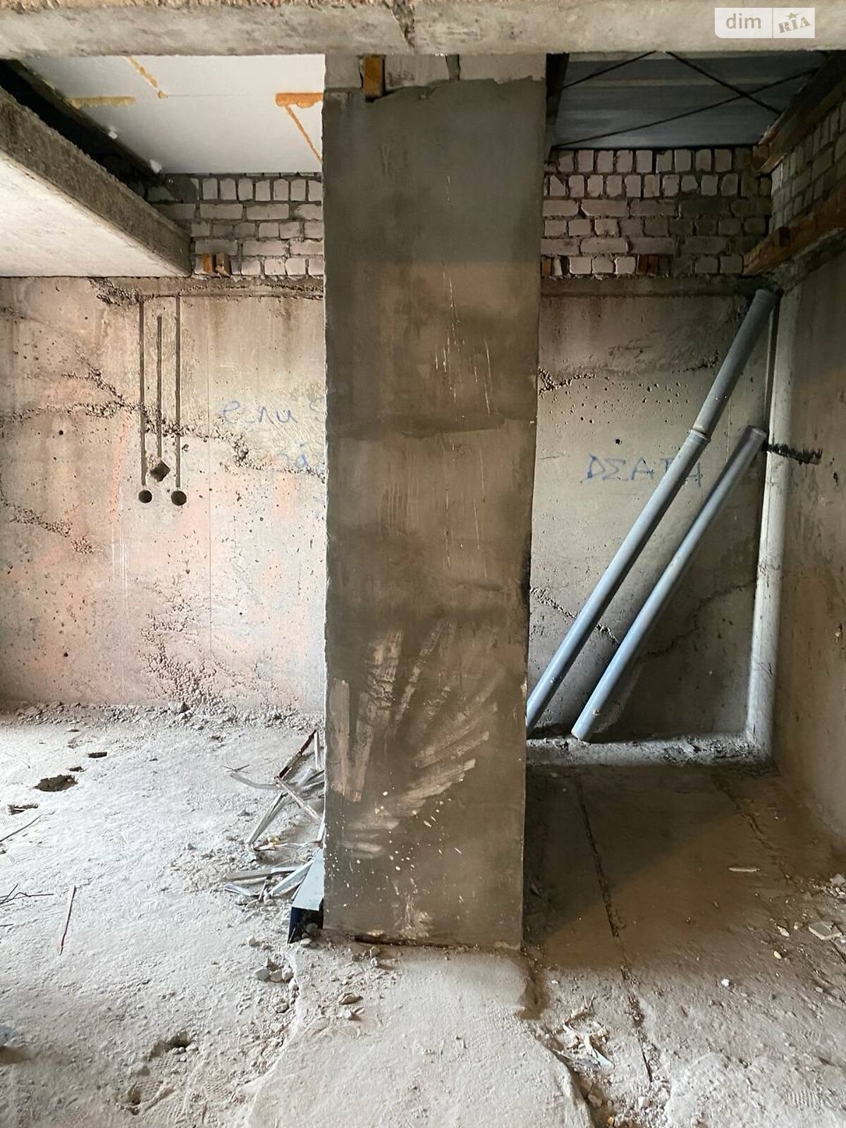 Продаж трикімнатної квартири в Кам'янському, на бул. Будівельників 27Б, район Дніпровський фото 1 Продаж трикімнатної квартири в Кам'янському, на бул. Будівельників 27Б, район Дніпровський фото 1