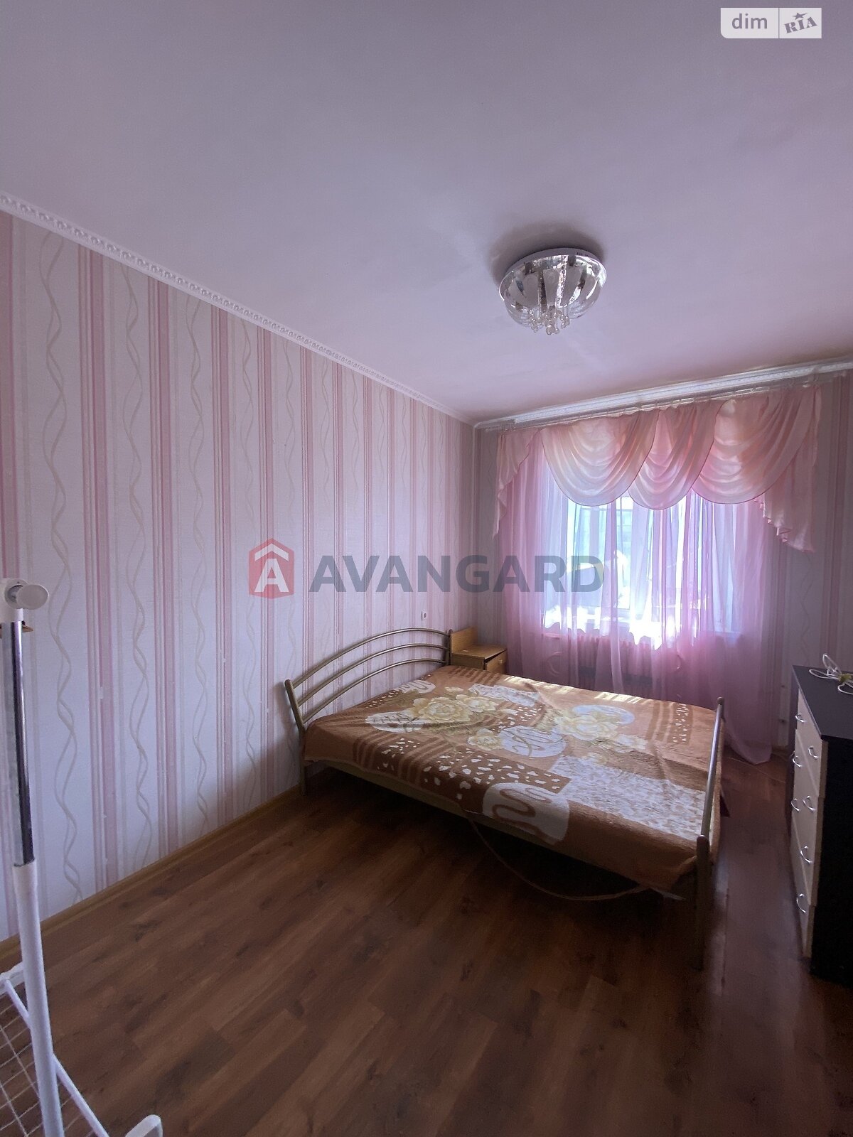 Продаж двокімнатної квартири в Кам'янському, на вул. Воїнів-афганців, район Дніпровський фото 1 Продаж двокімнатної квартири в Кам'янському, на вул. Воїнів-афганців, район Дніпровський фото 1