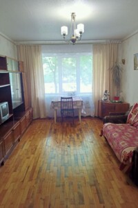 Продажа трехкомнатной квартиры в Каменском, на ул. Харьковская 35, район Левый берег фото 2