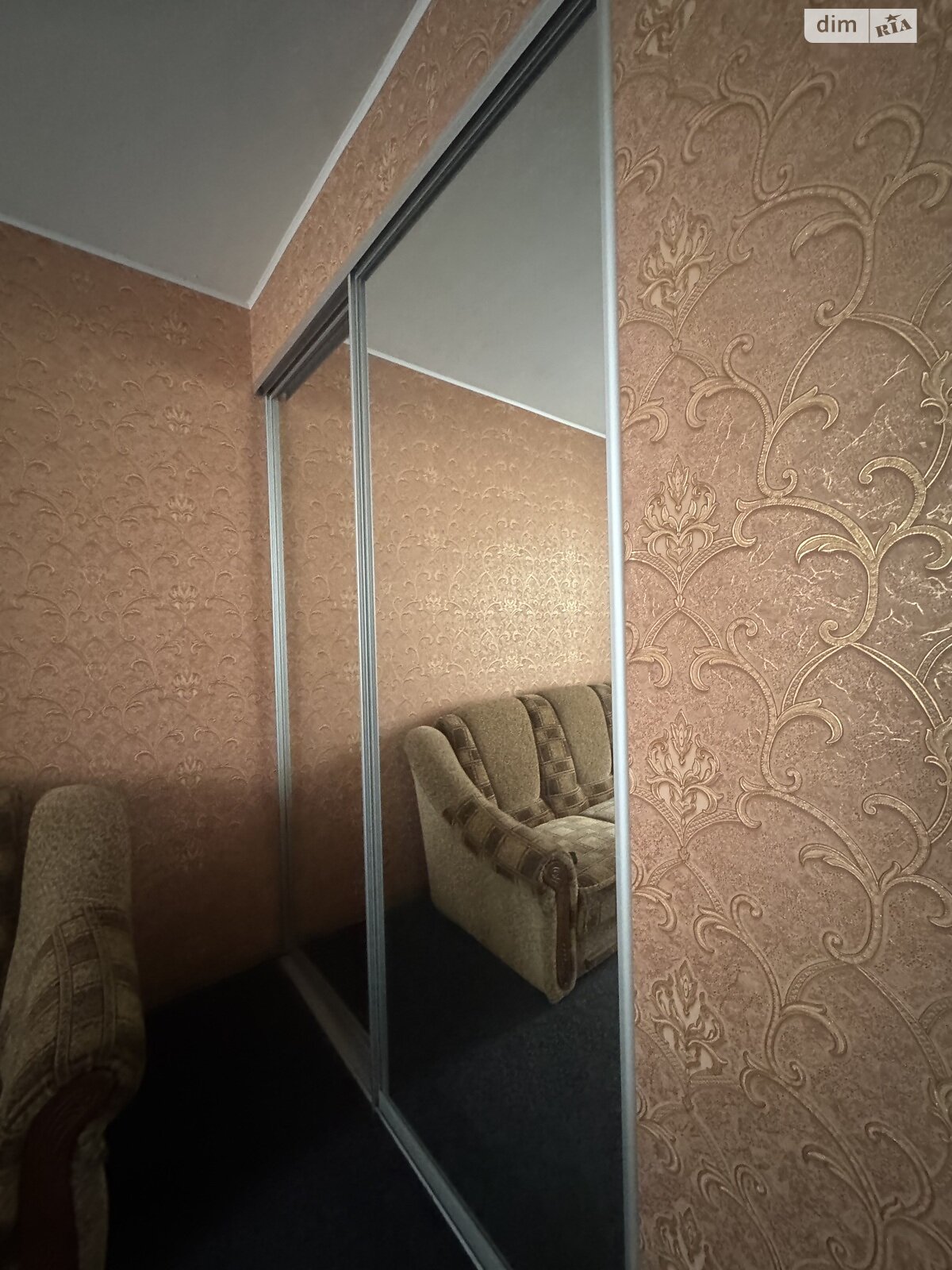 Продаж однокімнатної квартири в Кам'янському, на бул. Будівельників, район Лівий берег фото 1 Продаж однокімнатної квартири в Кам'янському, на бул. Будівельників, район Лівий берег фото 1