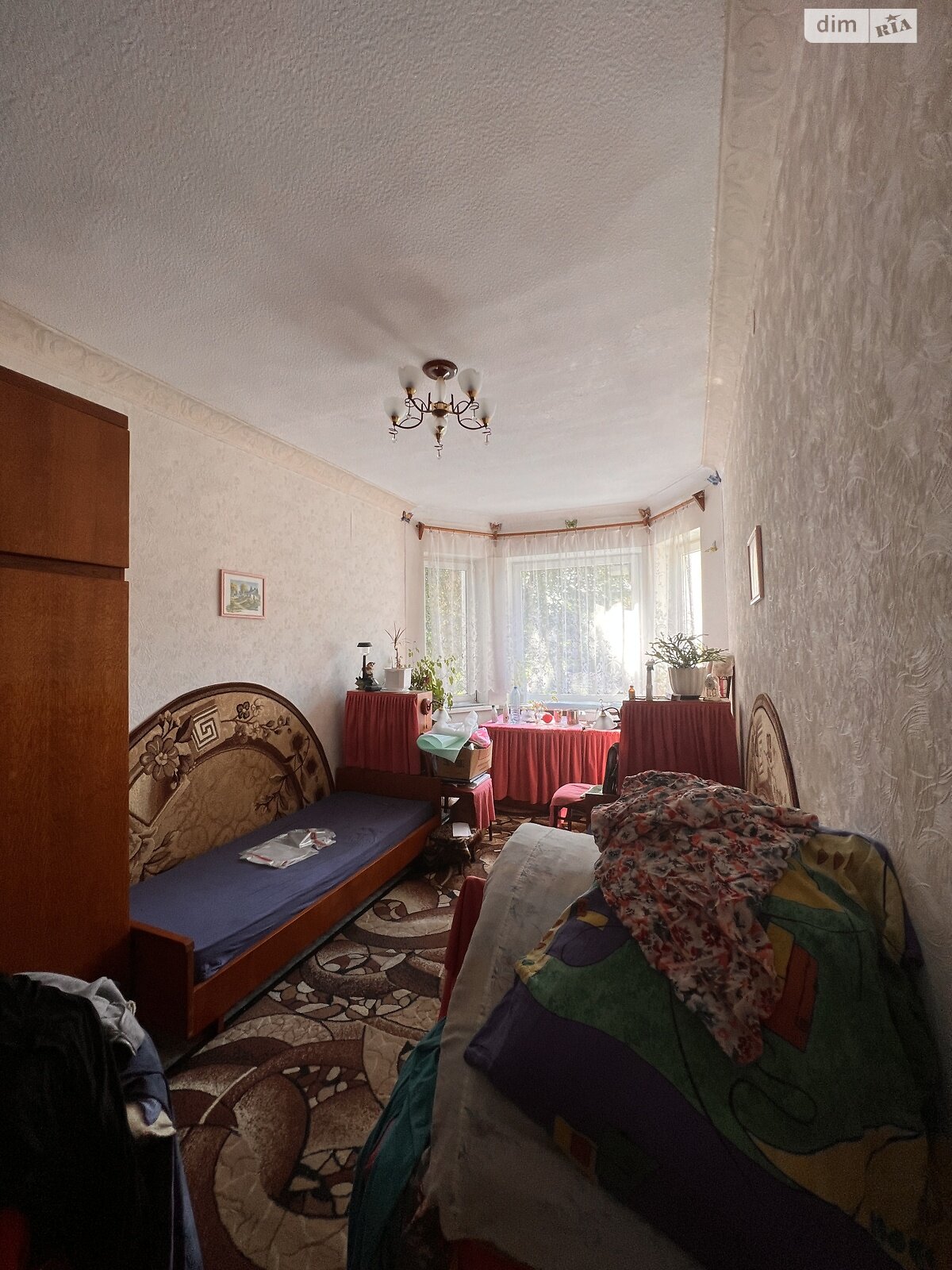 Продаж чотирикімнатної квартири в Кам'янському, на просп. Конституції СРСР 37, район Соцмістечко фото 1