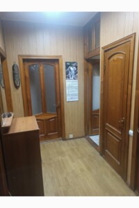 Продажа трехкомнатной квартиры в Каменском, на просп. Тараса Шевченко 19, кв. 6, район Центр фото 2