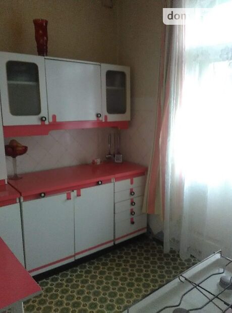 Продажа трехкомнатной квартиры в Каменском, на ул. Сыровца 6 район Центр фото 1 Продажа трехкомнатной квартиры в Каменском, на ул. Сыровца 6 район Центр фото 1