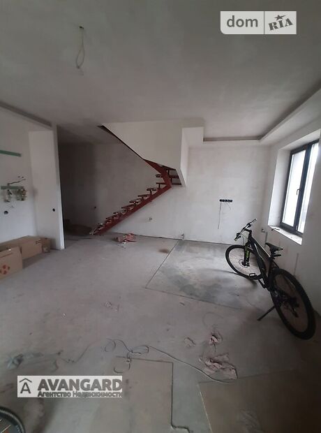 Продажа трехкомнатной квартиры в Каменском, на пр.Тараса Шевченка Сыровца район Центр фото 1 Продажа трехкомнатной квартиры в Каменском, на пр.Тараса Шевченка Сыровца район Центр фото 1