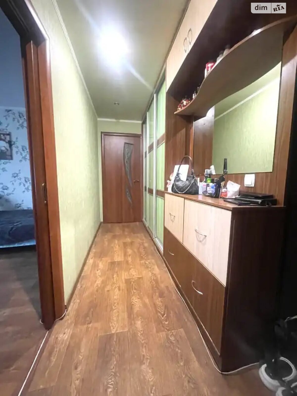 Продаж двокімнатної квартири в Кам'янському, на просп. Аношкіна 106А, район Південний фото 1 Продаж двокімнатної квартири в Кам'янському, на просп. Аношкіна 106А, район Південний фото 1