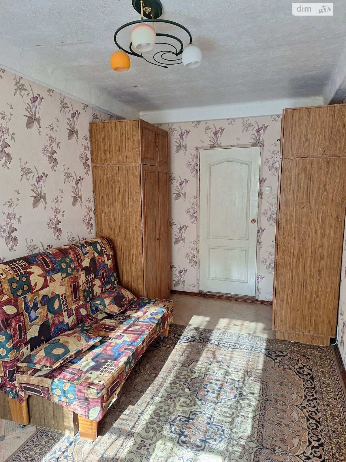 Продажа двухкомнатной квартиры в Каменском, на ул. Евгения Мельникова 18А, район Южный фото 1 Продажа двухкомнатной квартиры в Каменском, на ул. Евгения Мельникова 18А, район Южный фото 1