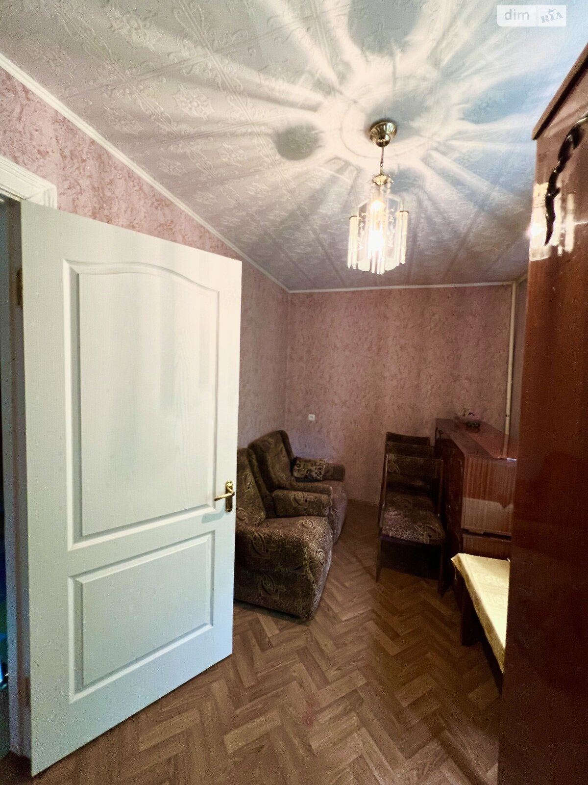 Продаж двокімнатної квартири в Кам'янському, на вул. Гетьмана Сагайдачного 61, кв. 31, район Південний фото 1 Продаж двокімнатної квартири в Кам'янському, на вул. Гетьмана Сагайдачного 61, кв. 31, район Південний фото 1