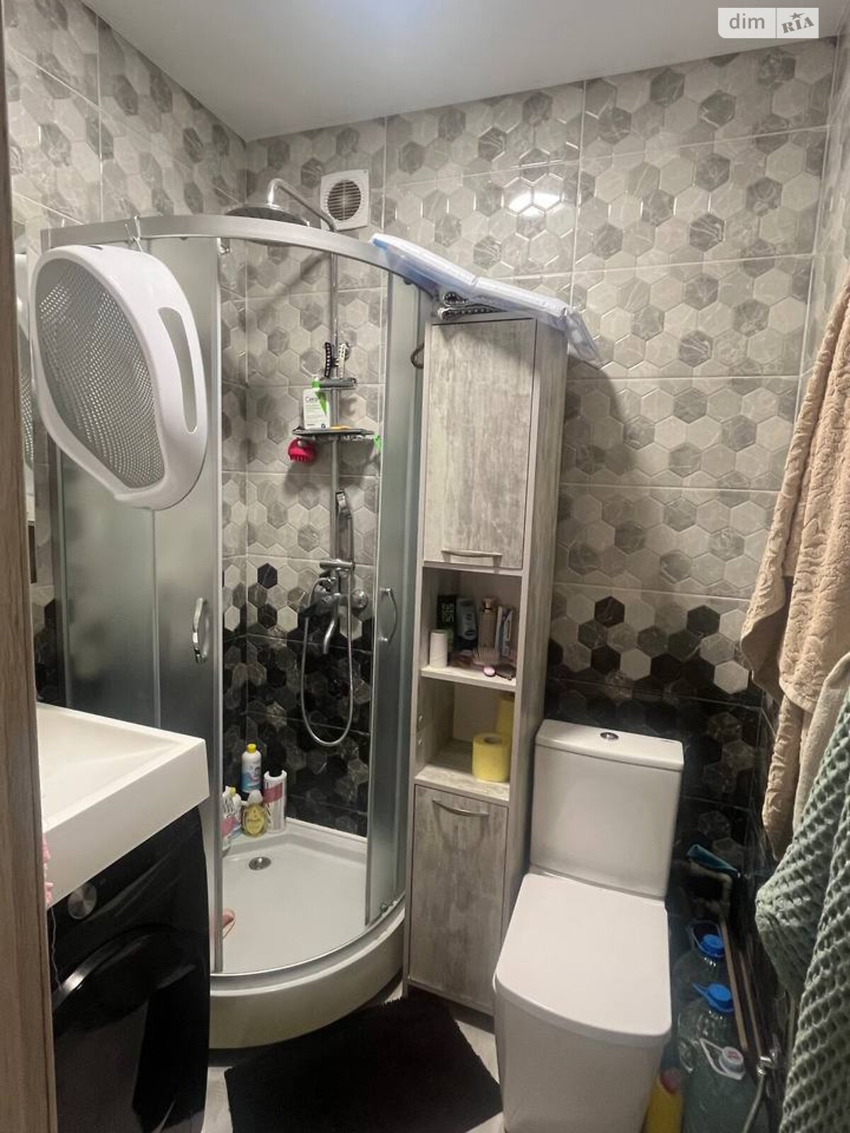 Продаж двокімнатної квартири в Кам'янському, на просп. Конституції 2, район Південний фото 1