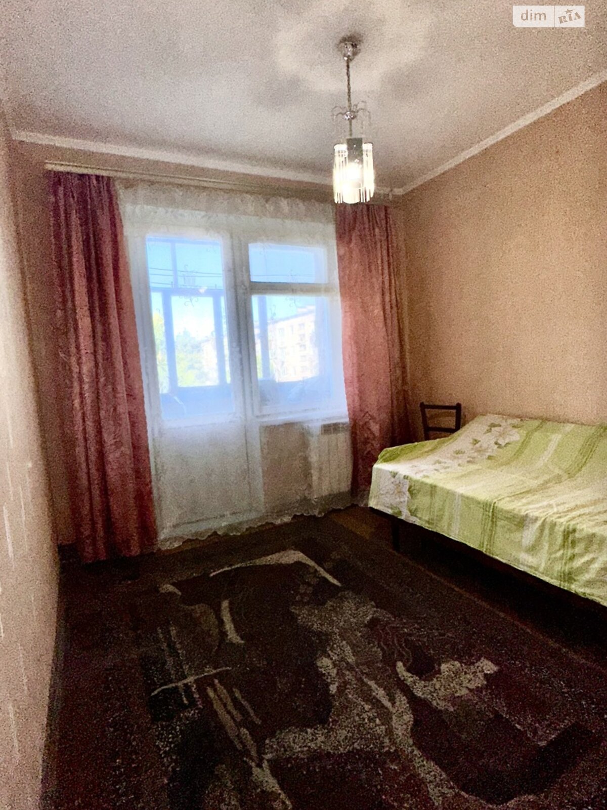 Продажа трехкомнатной квартиры в Каменском, на ул. Никопольская, район Южный фото 1