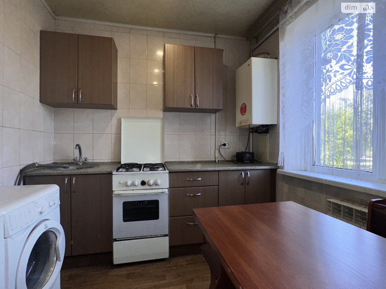 Продажа трехкомнатной квартиры в Каменском, на ул. Никопольская, район Южный фото 1