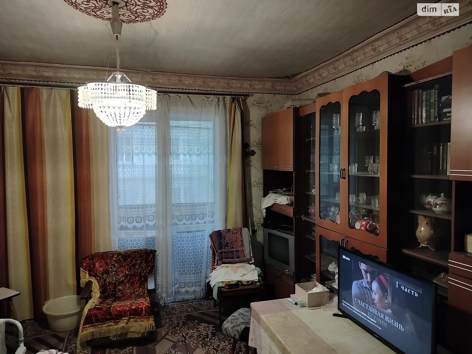 Продажа трехкомнатной квартиры в Каменском, на ул. Воробьева, район Южный фото 1