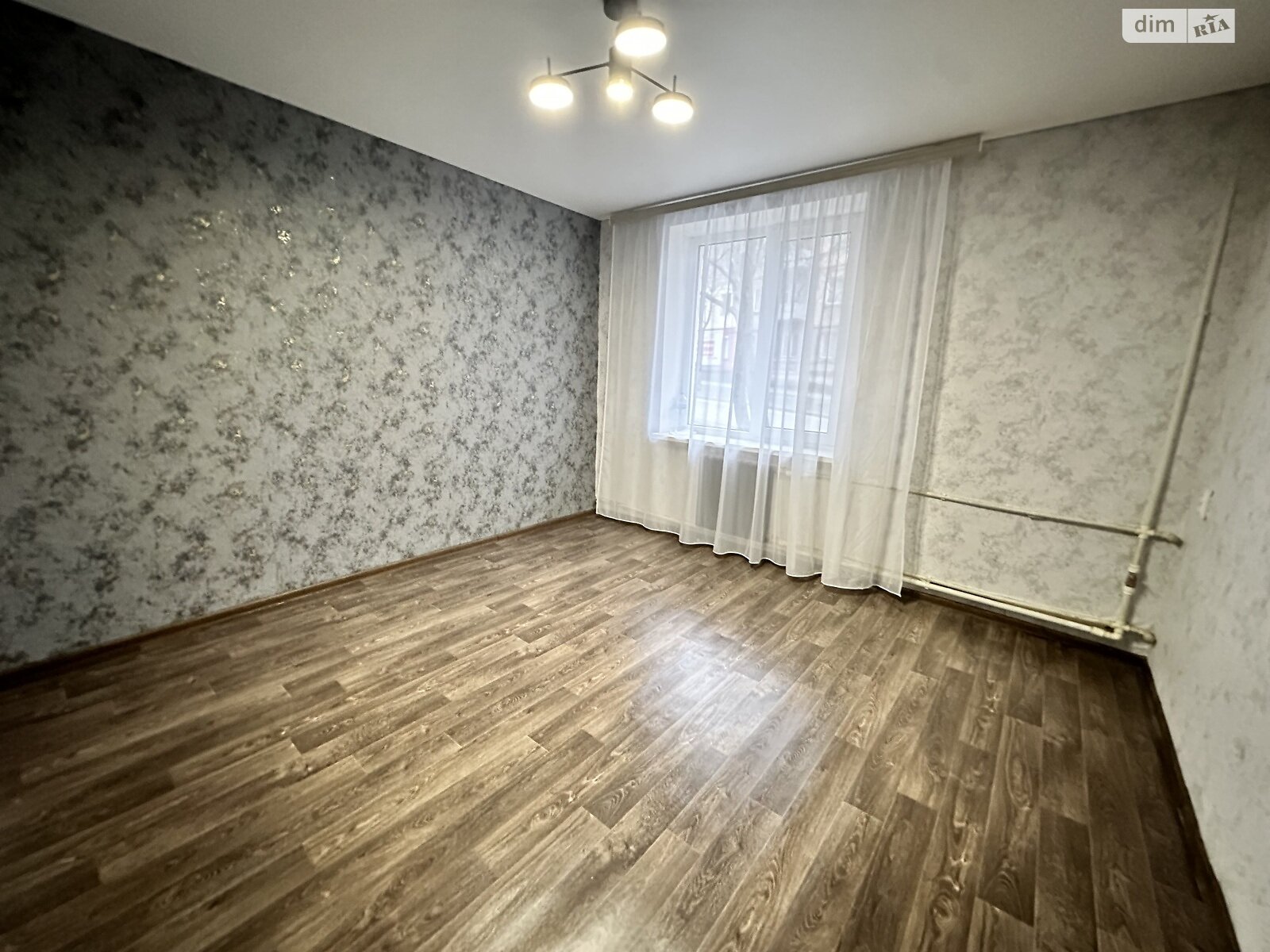Продаж двокімнатної квартири в Кам'янському, на просп. Аношкіна 25, район Заводський фото 1 Продаж двокімнатної квартири в Кам'янському, на просп. Аношкіна 25, район Заводський фото 1