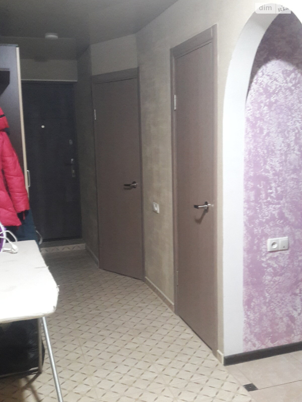 Продаж чотирикімнатної квартири в Кам'янському, на просп. Аношкіна 16, кв. 16, район Заводський фото 1