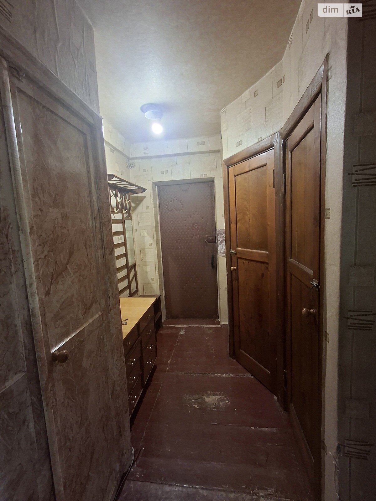 Продажа трехкомнатной квартиры в Каменском, на ул. Дмитрия Яворницкого 26, район Заводской фото 1 Продажа трехкомнатной квартиры в Каменском, на ул. Дмитрия Яворницкого 26, район Заводской фото 1