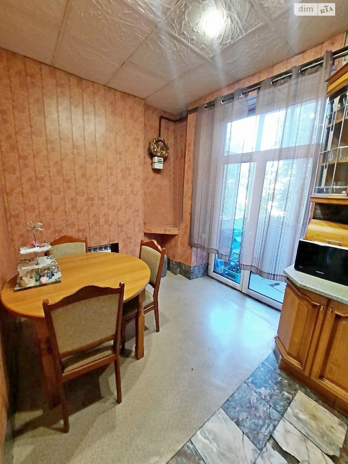 Продаж трикімнатної квартири в Кам'янському, на просп. Гімназичний, район Заводський фото 1