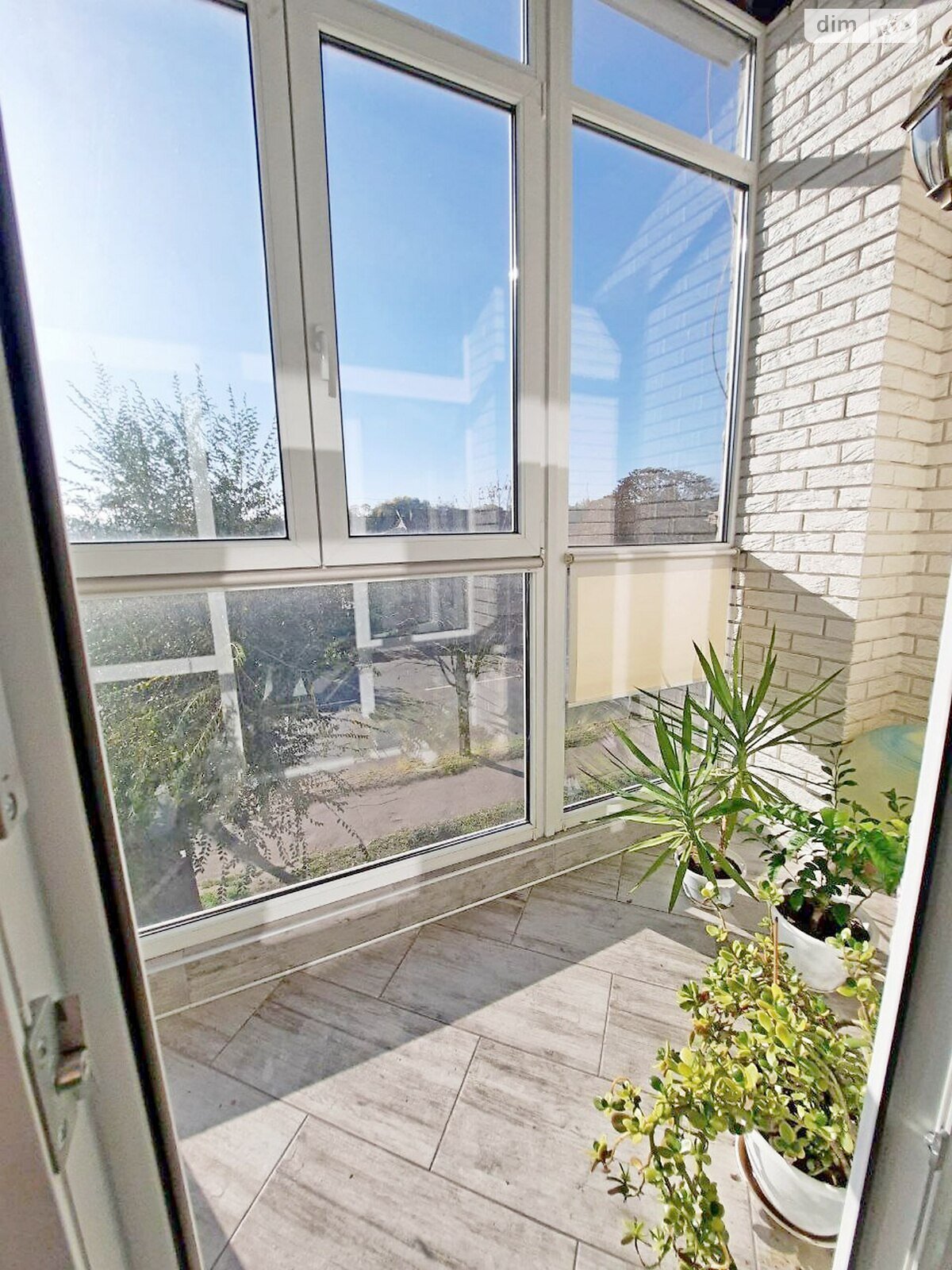 Продаж трикімнатної квартири в Кам'янському, на просп. Гімназичний, район Заводський фото 1