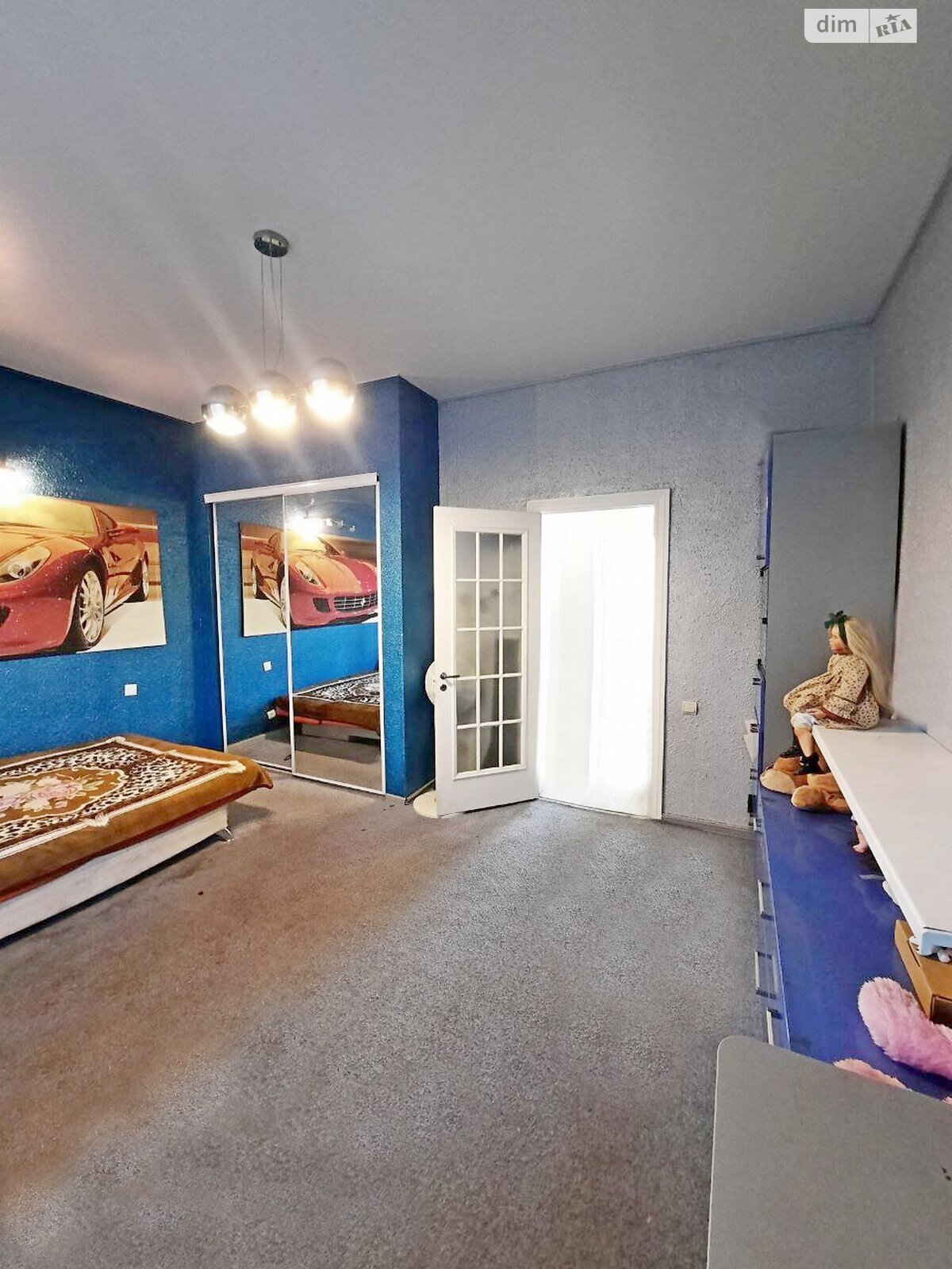 Продаж трикімнатної квартири в Кам'янському, на просп. Гімназичний, район Заводський фото 1