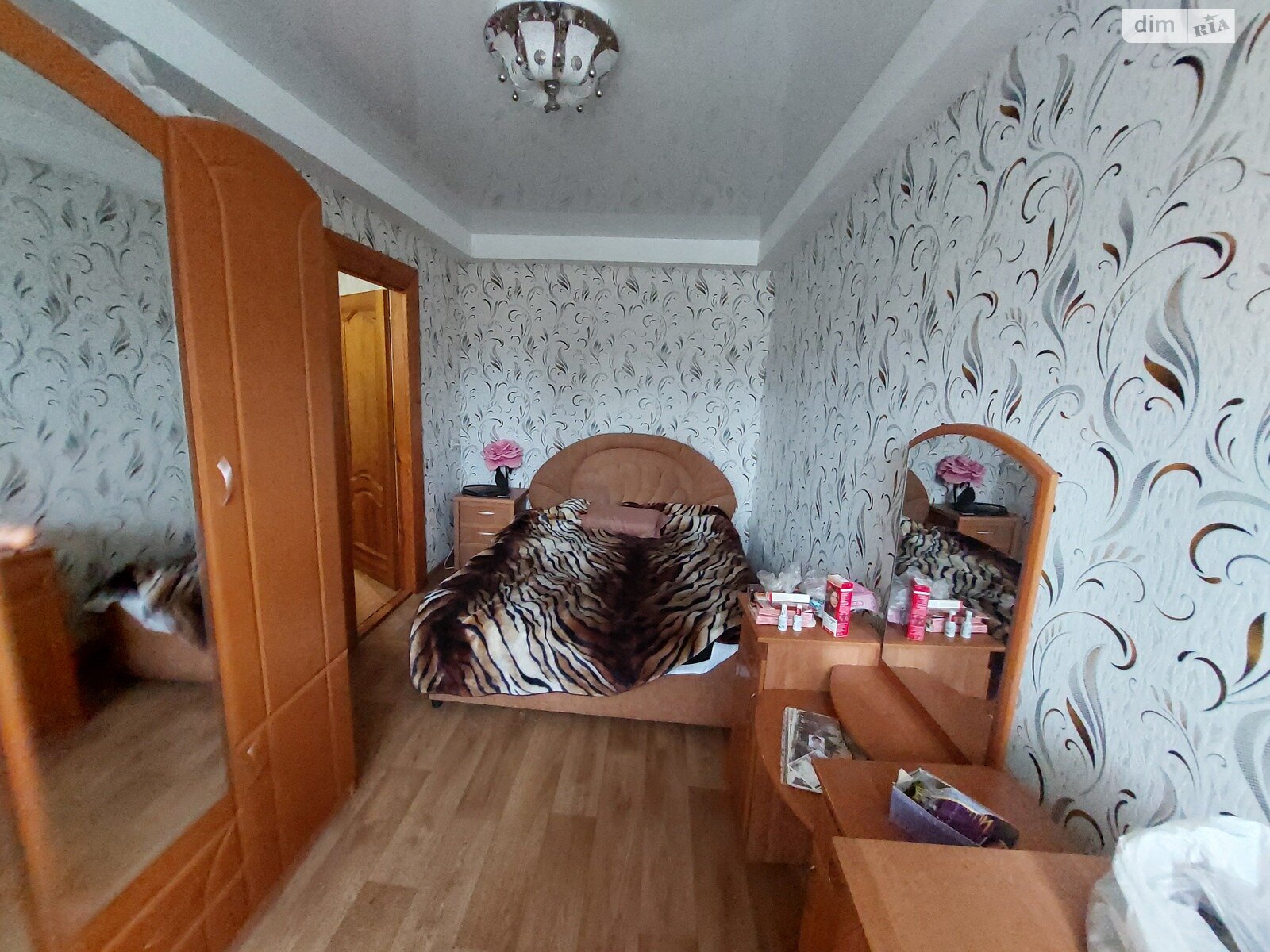 Продаж трикімнатної квартири в Кам'янському, на вул. Михайла Грушевського 14А, район Заводський фото 1 Продаж трикімнатної квартири в Кам'янському, на вул. Михайла Грушевського 14А, район Заводський фото 1