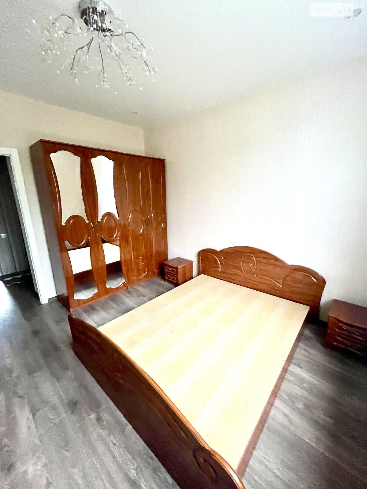 Продаж трикімнатної квартири в Кам'янському, на вул. Миру 12, район Заводський фото 1