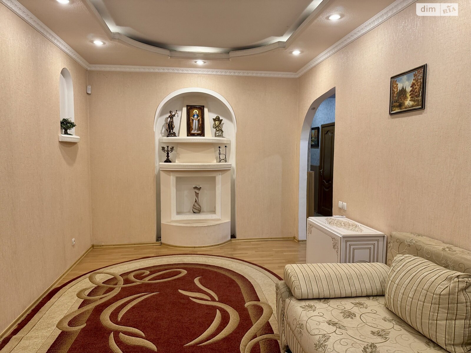 Продаж трикімнатної квартири в Кам'янському, на вул. Миру, район Заводський фото 1