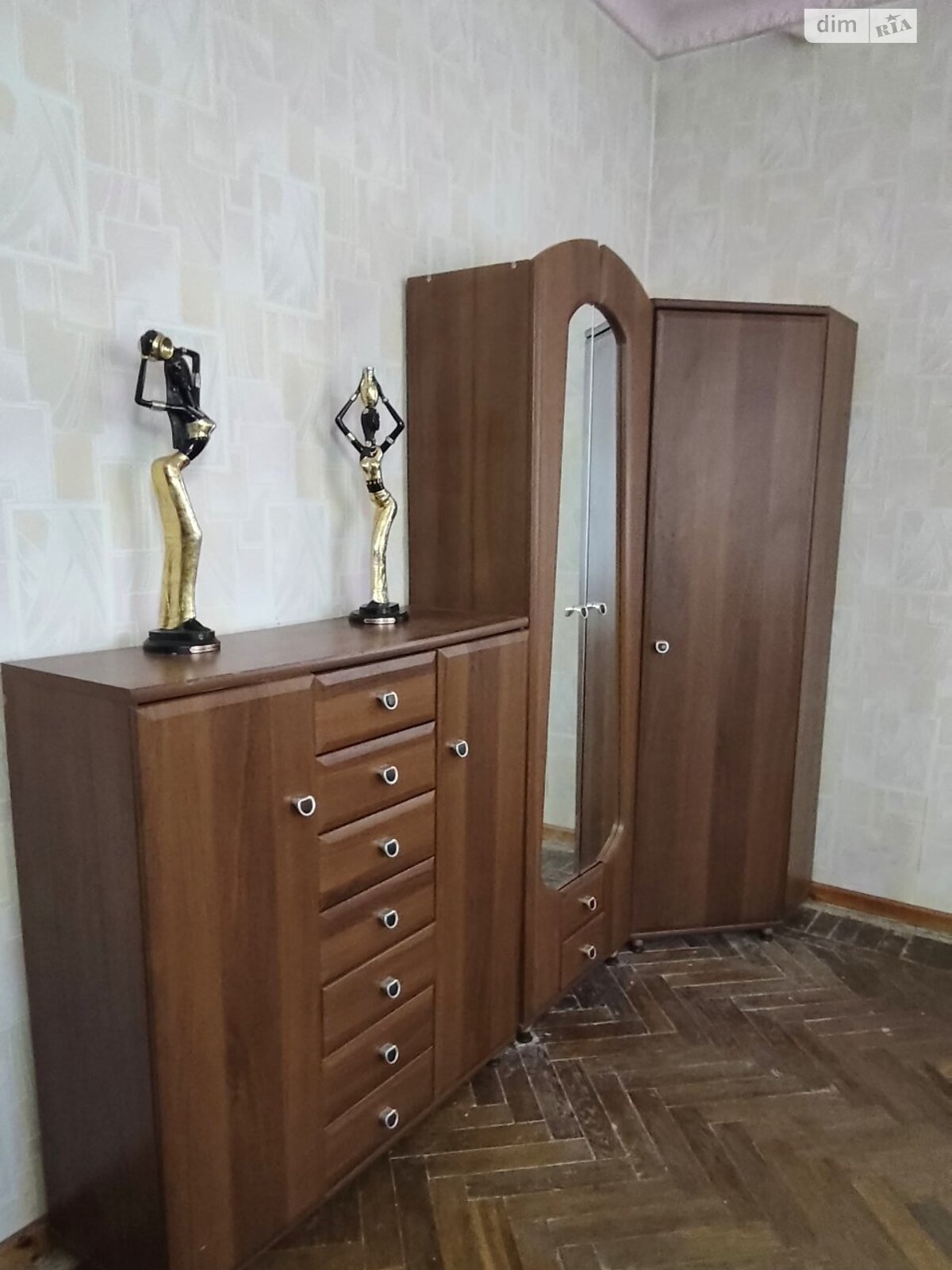 Продажа двухкомнатной квартиры в Каменском, на ул. Романовой Галины, район Заводской фото 1 Продажа двухкомнатной квартиры в Каменском, на ул. Романовой Галины, район Заводской фото 1