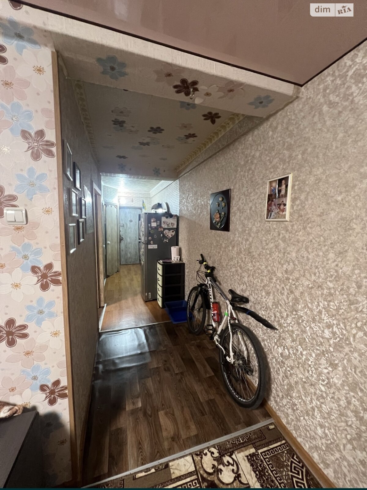 Продажа трехкомнатной квартиры в Каменском, на ул. Сергея Слисаренка 2/34, район Заводской фото 1 Продажа трехкомнатной квартиры в Каменском, на ул. Сергея Слисаренка 2/34, район Заводской фото 1