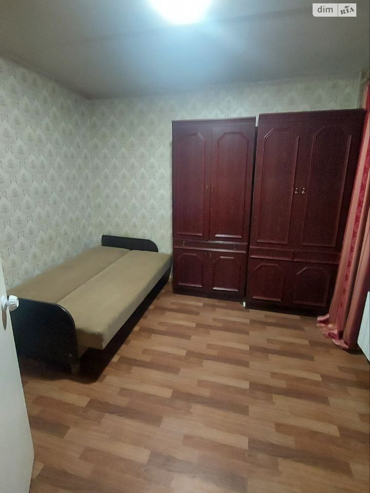 Продаж двокімнатної квартири в Кам'янському, на вул. Сергія Слисаренка, район Заводський фото 1