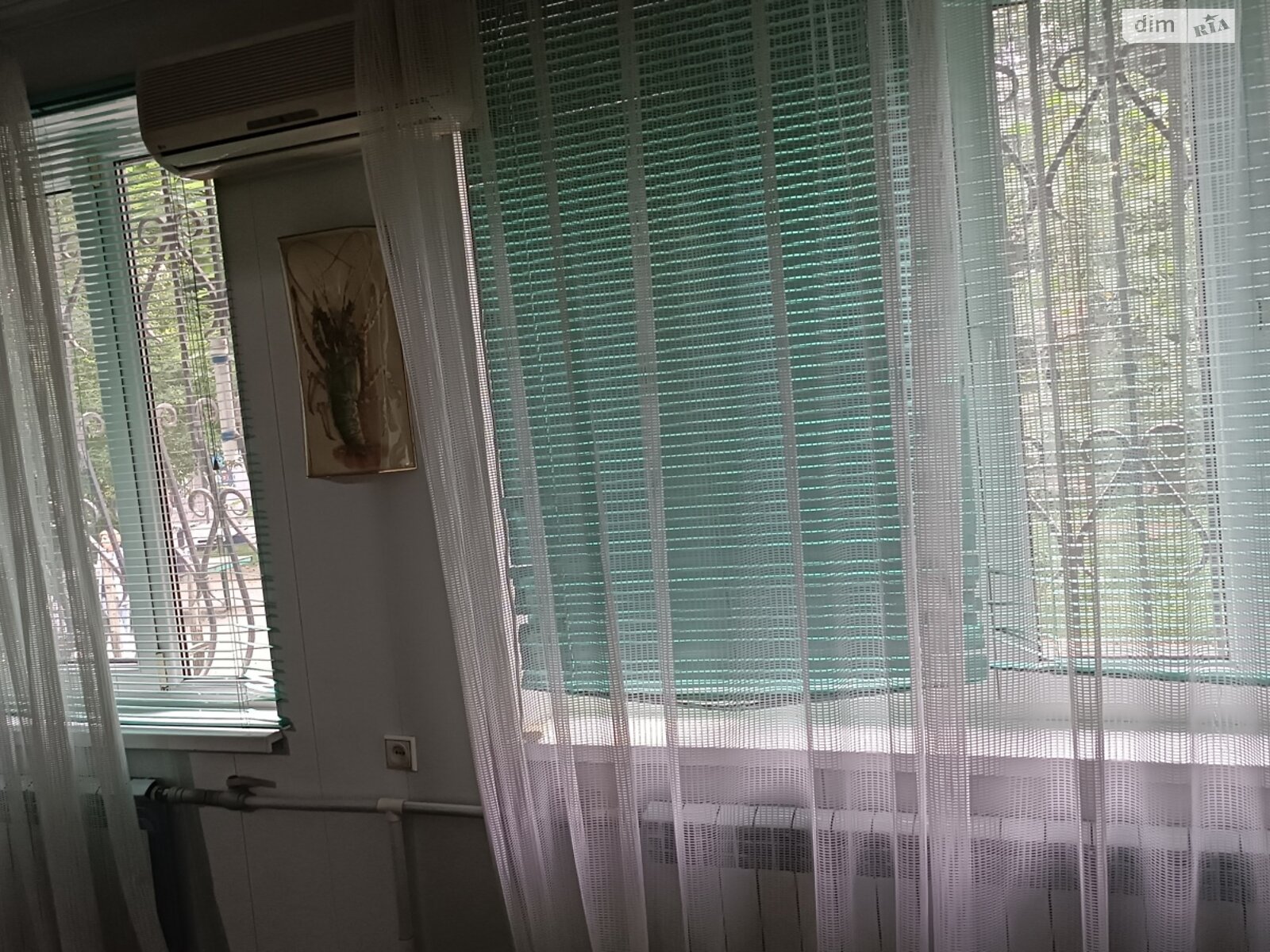 Продаж трикімнатної квартири в Кам'янському, на вул. Сержанта Коновалова, район Заводський фото 1 Продаж трикімнатної квартири в Кам'янському, на вул. Сержанта Коновалова, район Заводський фото 1