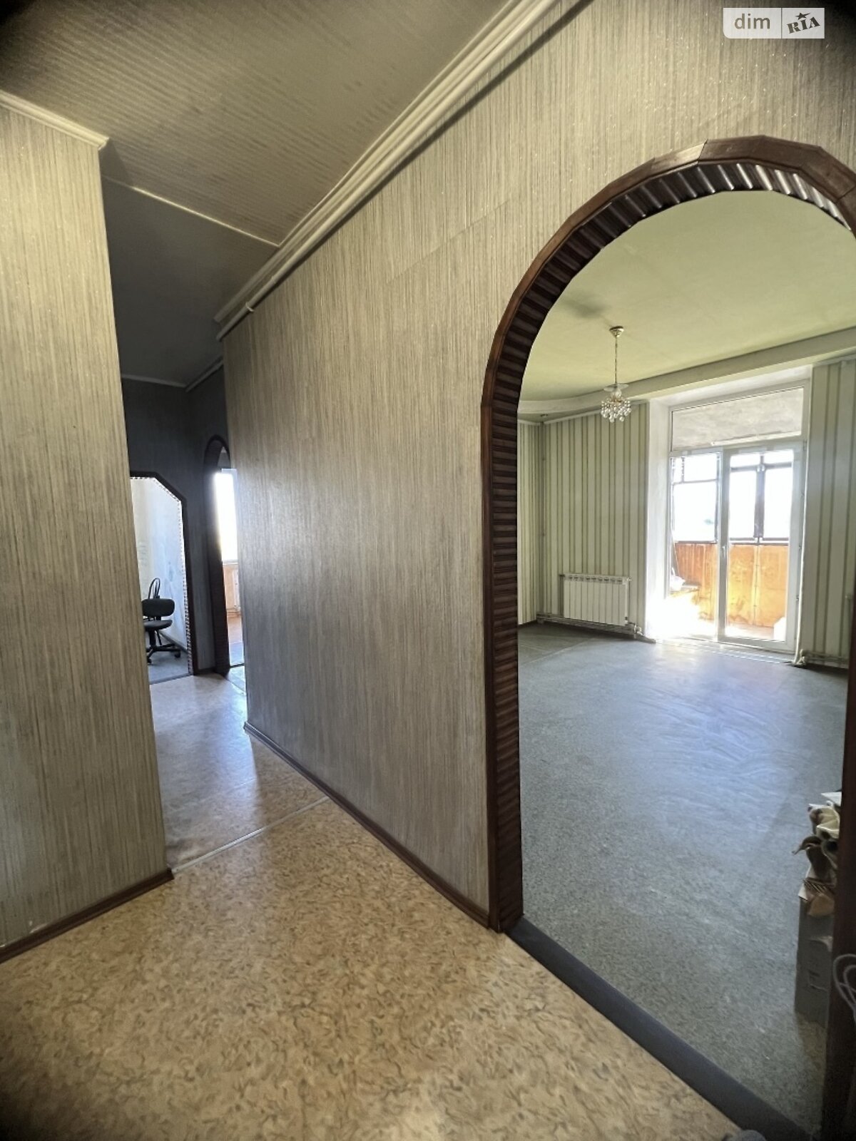 Продажа двухкомнатной квартиры в Каменском, на просп. Свободы 65, район Заводской фото 1