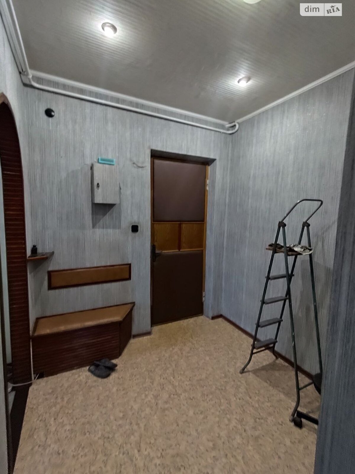 Продажа двухкомнатной квартиры в Каменском, на просп. Свободы 65, район Заводской фото 1