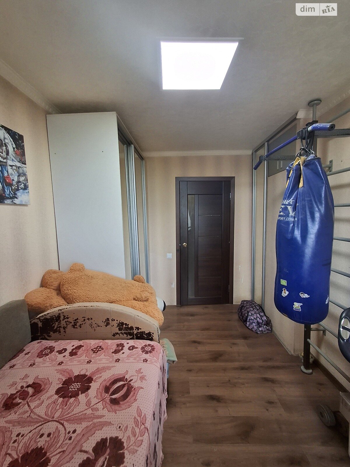 Продажа трехкомнатной квартиры в Каменском, на просп. Василя Стуса 16, район Заводской фото 1 Продажа трехкомнатной квартиры в Каменском, на просп. Василя Стуса 16, район Заводской фото 1