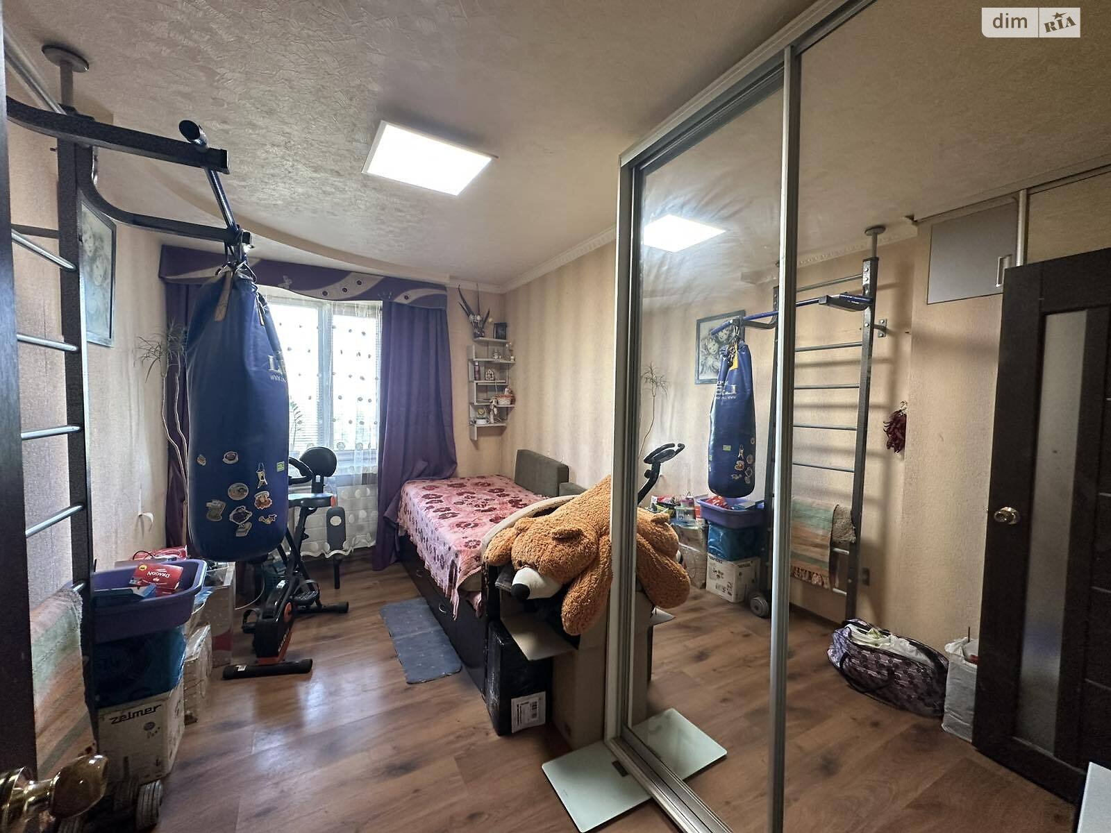 Продаж трикімнатної квартири в Кам'янському, на просп. Василя Стуса 16, район Заводський фото 1 Продаж трикімнатної квартири в Кам'янському, на просп. Василя Стуса 16, район Заводський фото 1