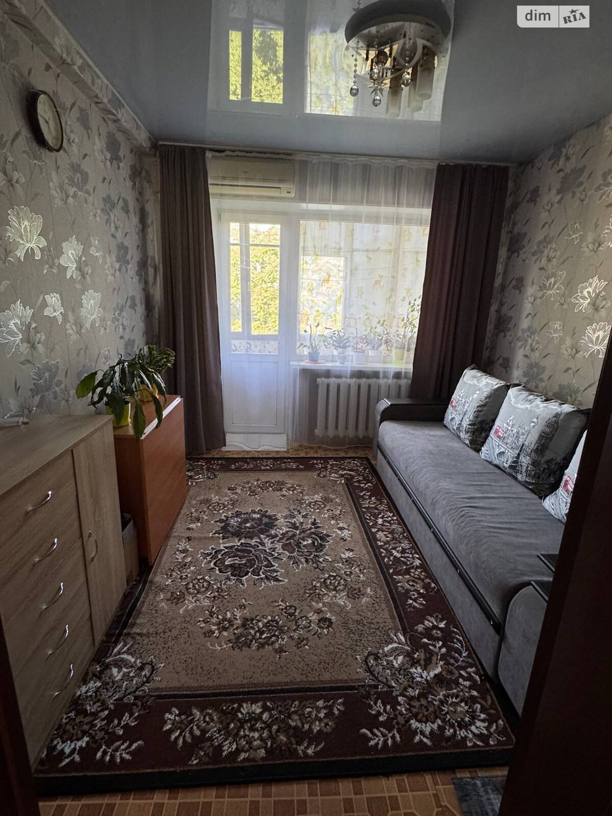 Продаж двокімнатної квартири в Кам'янському, на вул. Звенигородська, район Заводський фото 1 Продаж двокімнатної квартири в Кам'янському, на вул. Звенигородська, район Заводський фото 1