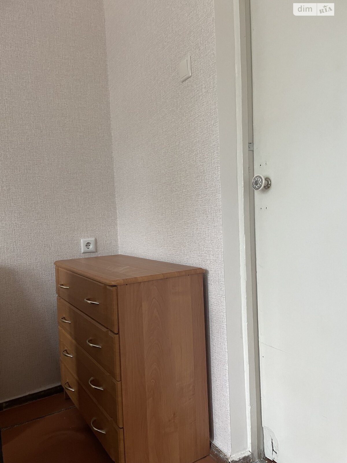 Продаж двокімнатної квартири в Комишувасі, на вул. Хмельницького Богдана 33, фото 1 Продаж двокімнатної квартири в Комишувасі, на вул. Хмельницького Богдана 33, фото 1